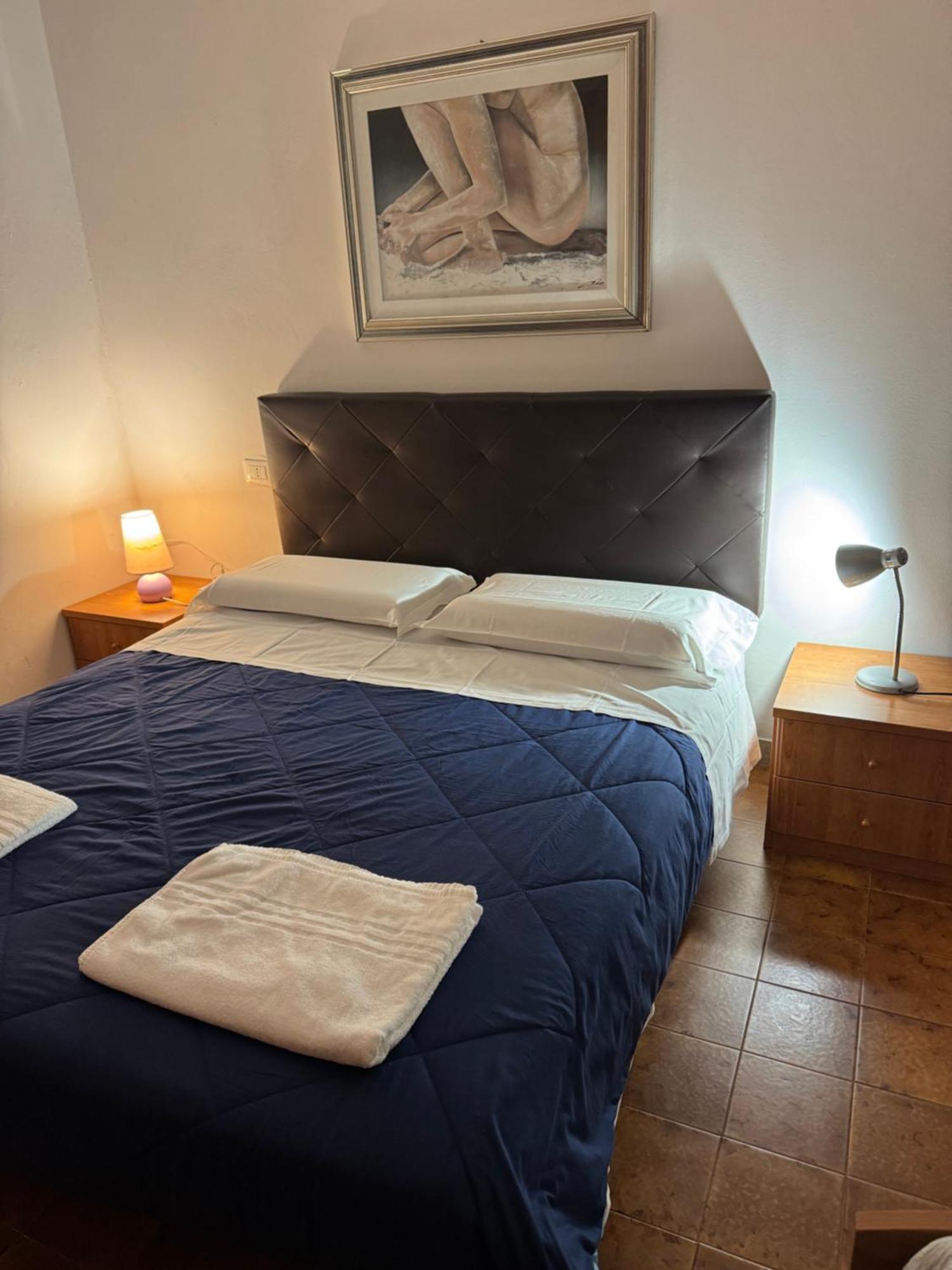 The Wolf House Hotel Венеция Екстериор снимка