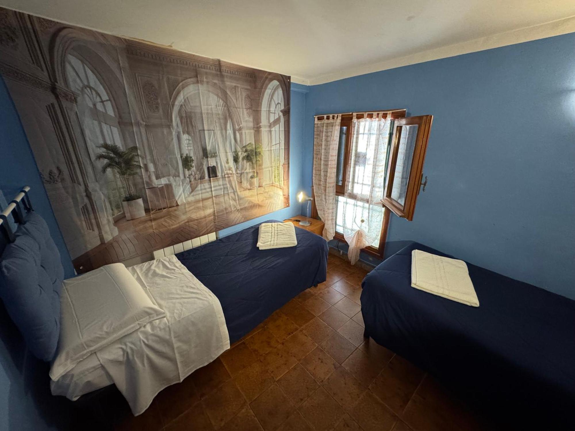 The Wolf House Hotel Венеция Екстериор снимка